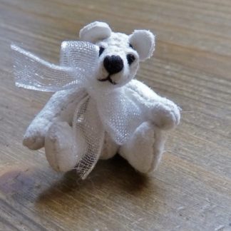 Miniatur-Teddy (Wildleder, weiss). Handarbeit.